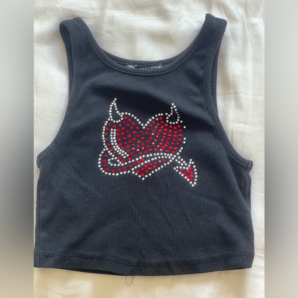 Zara tank size small